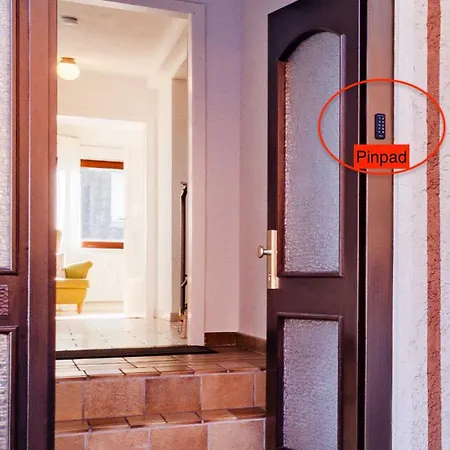 Appartement Charmante -altes Kino- 2sz-2bad-terrasse-netflix Baden-Baden