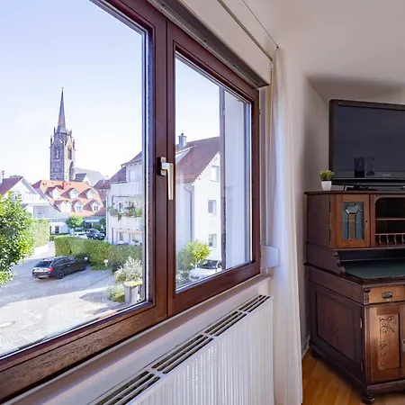 Apartment Charmante -altes Kino- 2sz-2bad-terrasse-netflix Baden-Baden