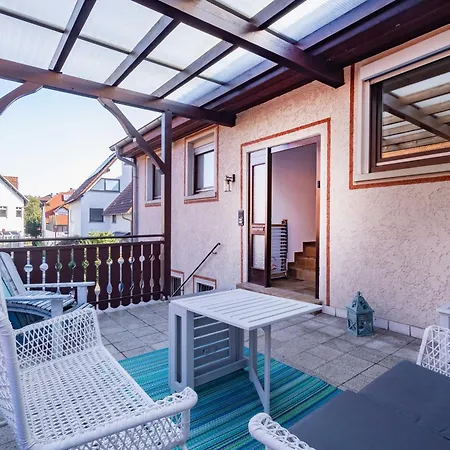Charmante -altes Kino- 2sz-2bad-terrasse-netflix Apartment